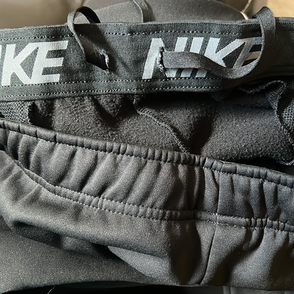 Men’s  Nike  pants - Picture 8 of 8